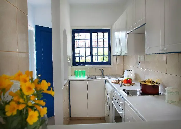 ιουλία Βίλα Πρωταράς